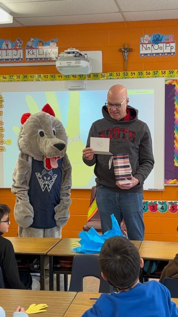 4892e864-721d-4e4a-82bc-3d1d261beb89